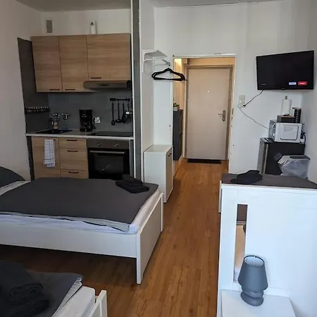Zentrales Studio-Apartment In Linz, Arbeiter-Hit Exterior photo